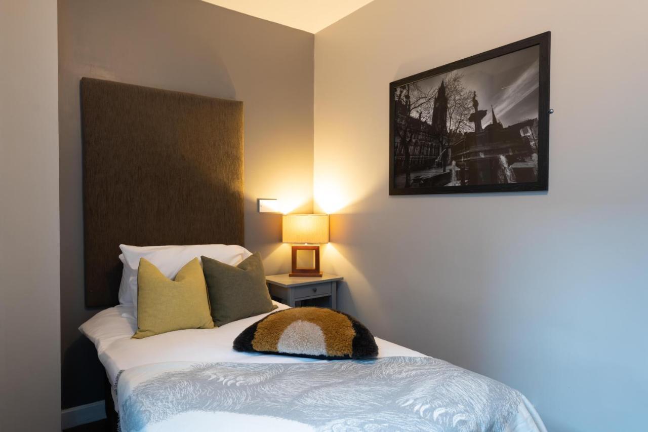 High Street Town House Aparthotel Manchester Exterior photo