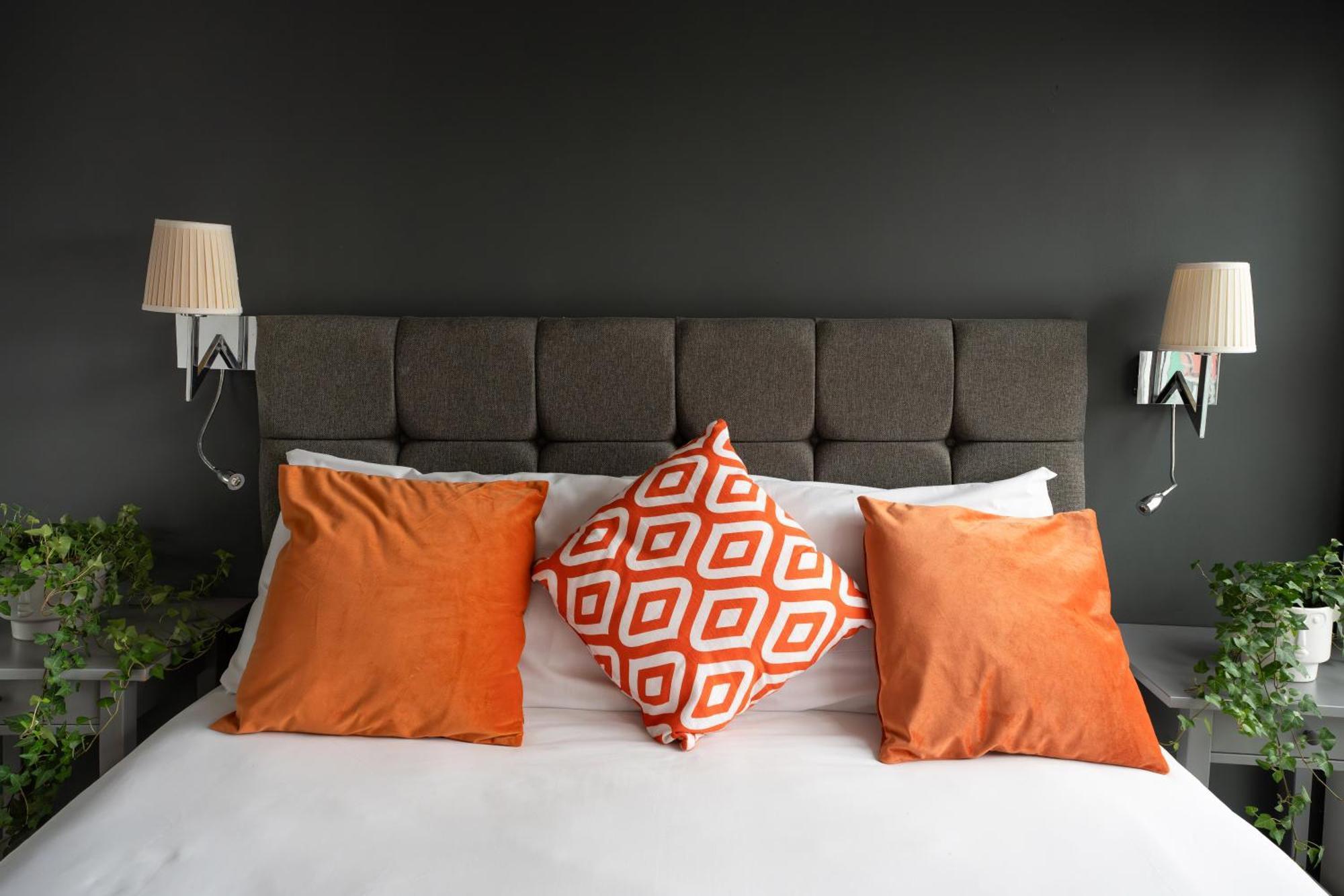 High Street Town House Aparthotel Manchester Exterior photo